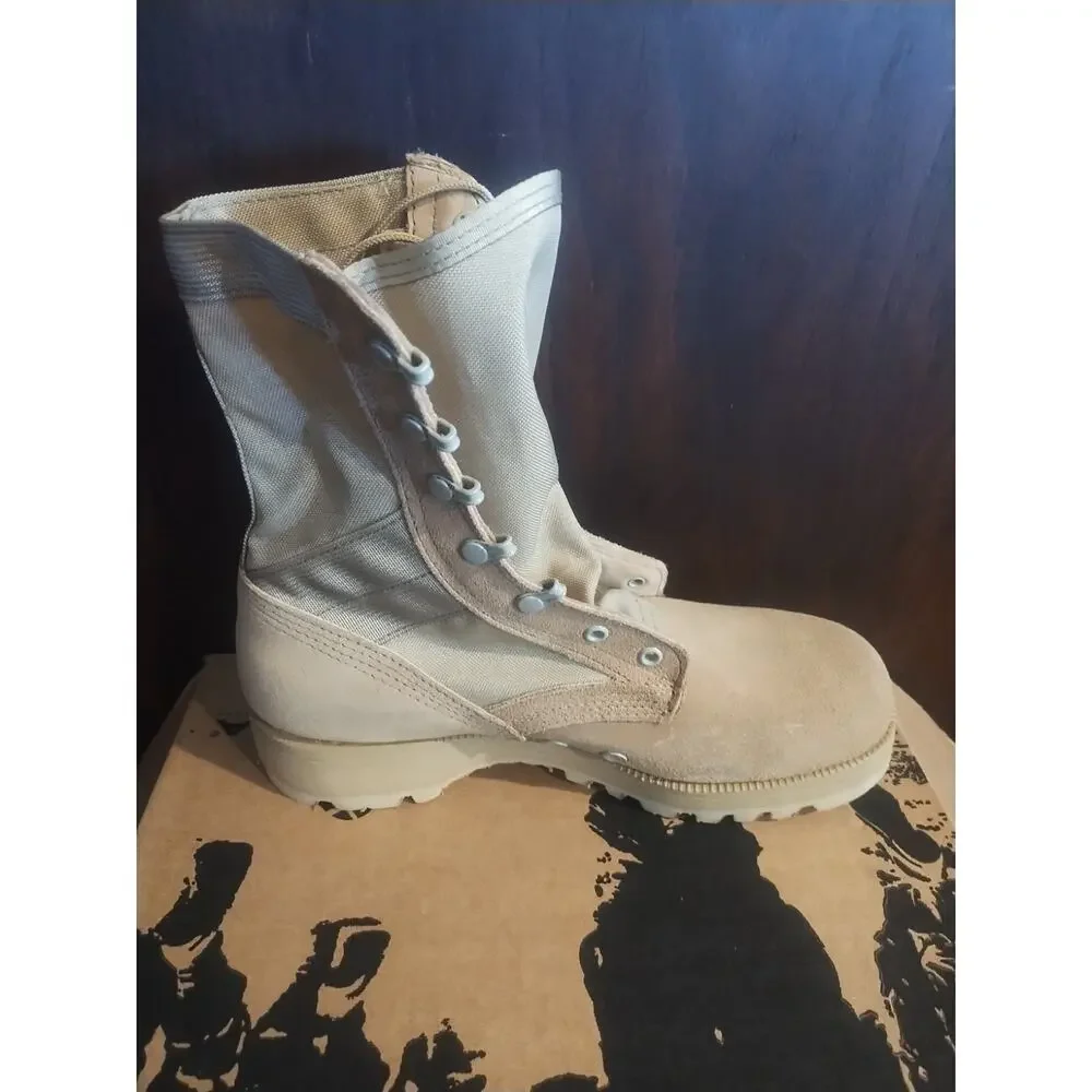 Altama 5855 Military Desert Combat Boots Tan Lace up Vibram Sole size 9 R New